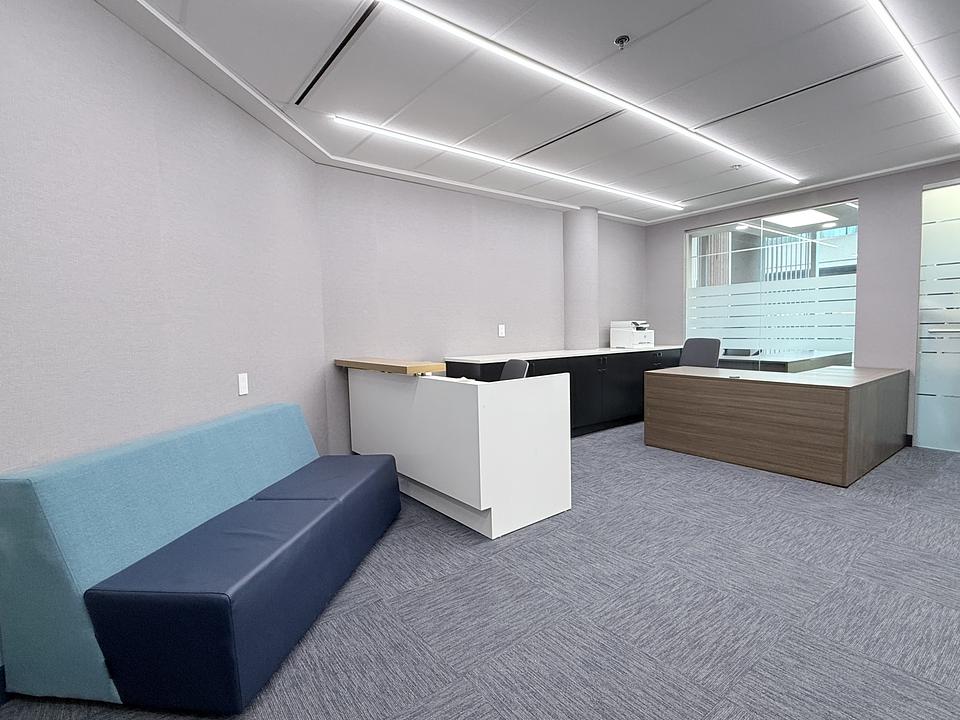 6** - 938 Howe St, Vancouver, BC