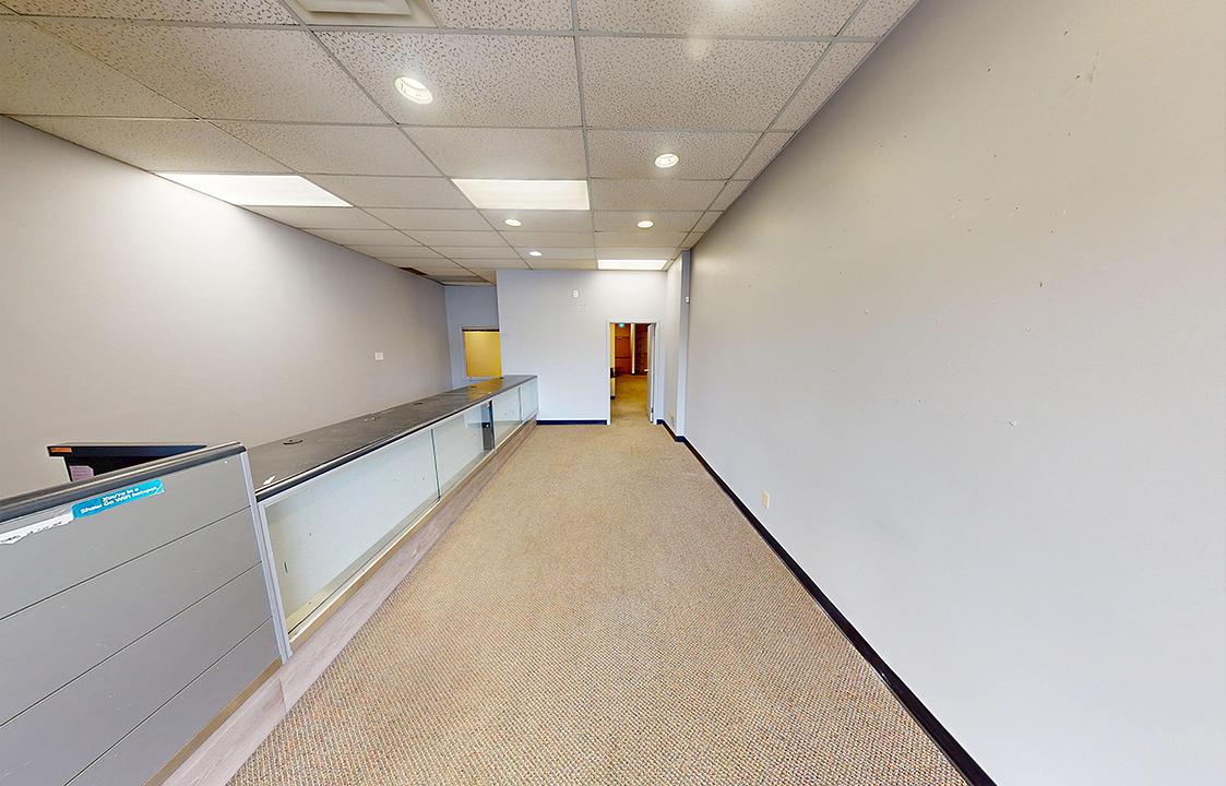 1050 Henderson Highway - 1070 Henderson Highway, Winnipeg, MB