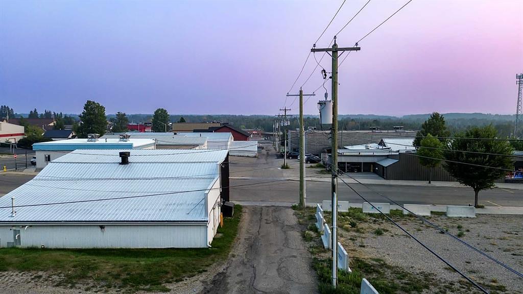 4913 50 Street, Rocky Mountain House, AB
