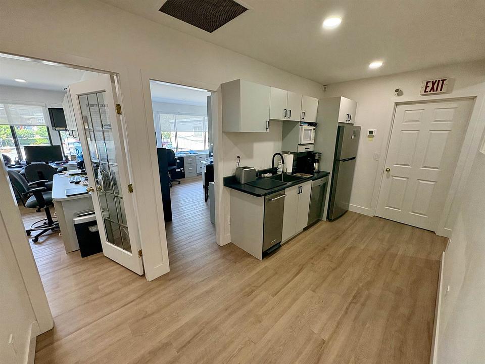 A - 22519 Dewdney Trunk Road, Maple Ridge, BC