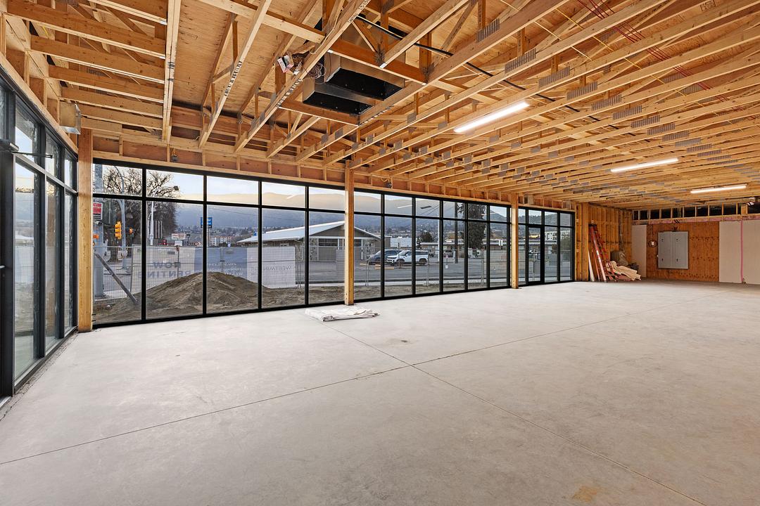 CRU - 795 Westminster Avenue West, Penticton, BC
