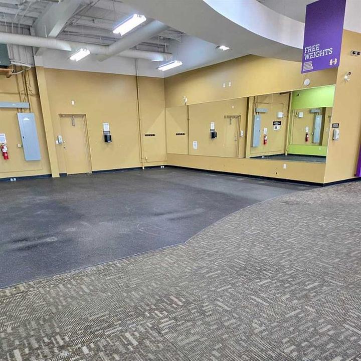7 - 2020 Strachan Road Southeast, Medicine Hat, AB