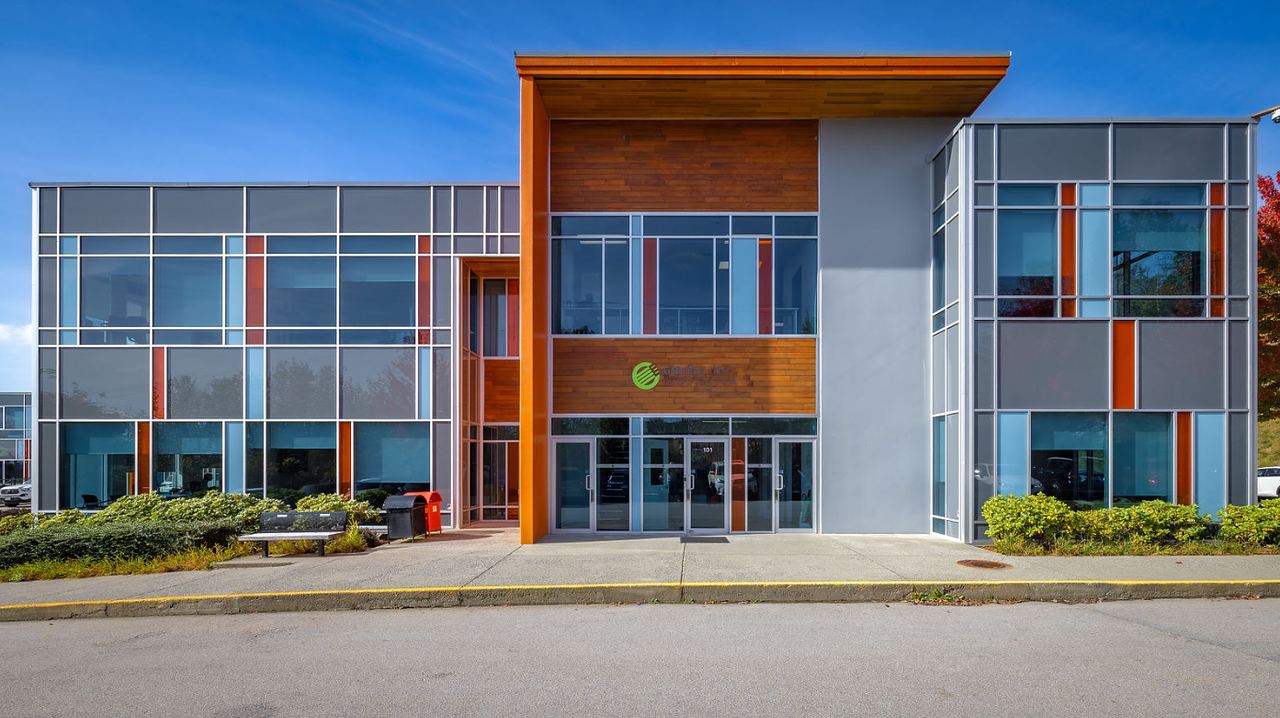 Building - 8331 Eastlake Drive, Burnaby, BC