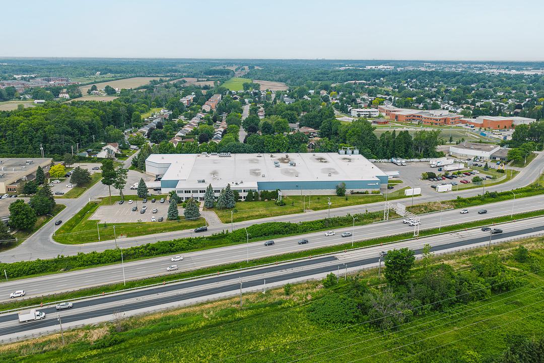 1821 Boulevard Lionel Bertrand, Boisbriand, QC