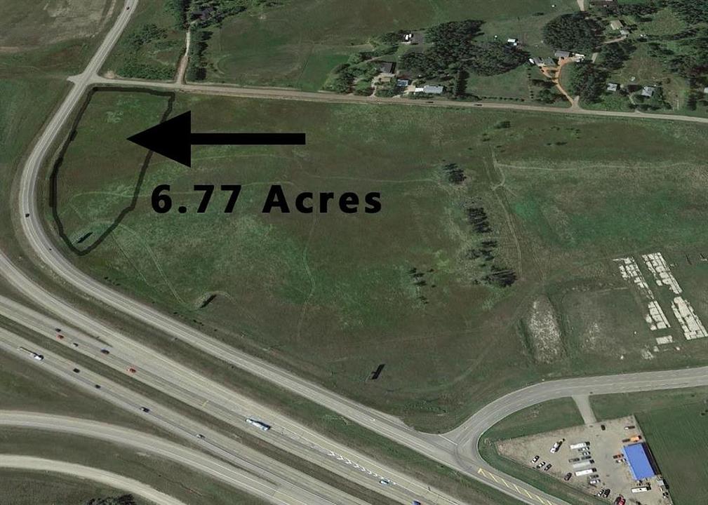 5601 Woodland Road, Innisfail, AB
