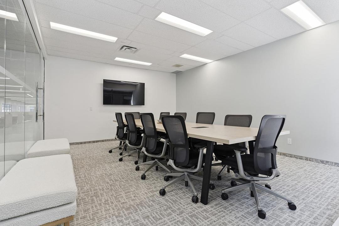700 - 155 University Avenue, Toronto, ON