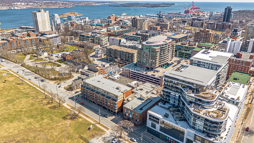 5562 Sackville St, Halifax, NS