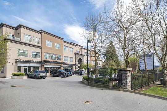 2200 West Railway Street, Abbotsford, BC