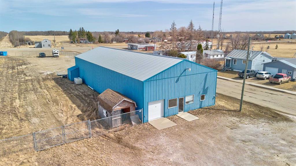 5024 50 Avenue South, Eaglesham, AB
