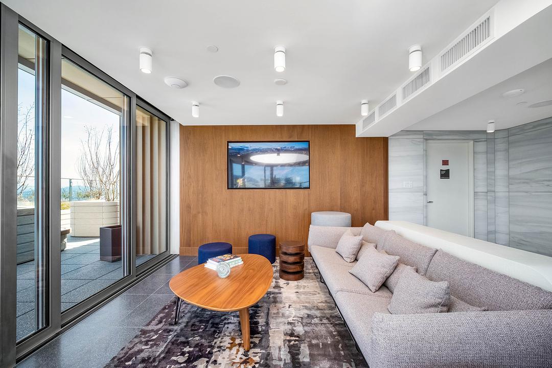 780 - 320 Granville Street, Vancouver, BC