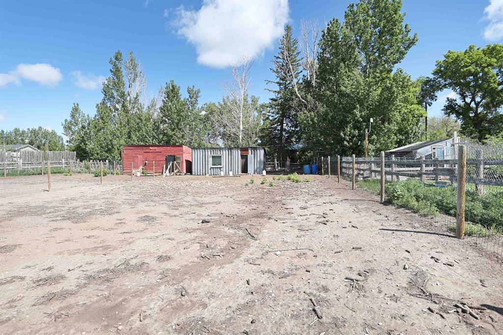 185077 RR153, Rural Newell, County of, AB
