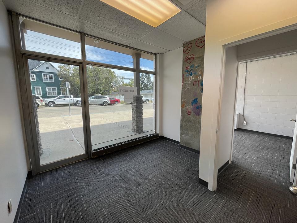 Combined Units - 4820 47 Avenue, Red Deer, AB