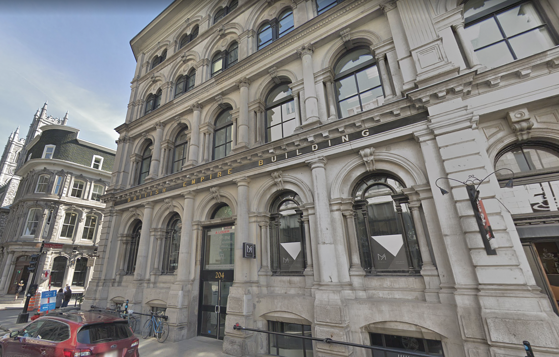 Office - 204 Rue Notre-Dame Ouest, Montréal, QC