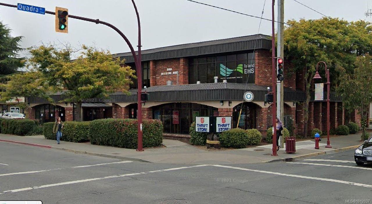 990 Hillside Avenue, Victoria, BC