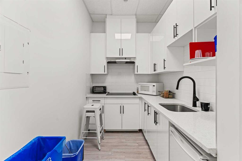 305 - 10960 42 Street Northeast, Calgary, AB