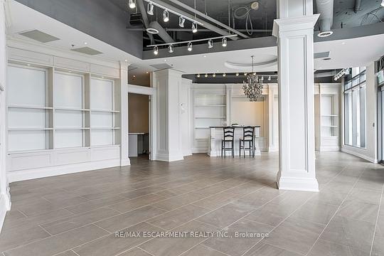 11 Bronte Road, Oakville, ON