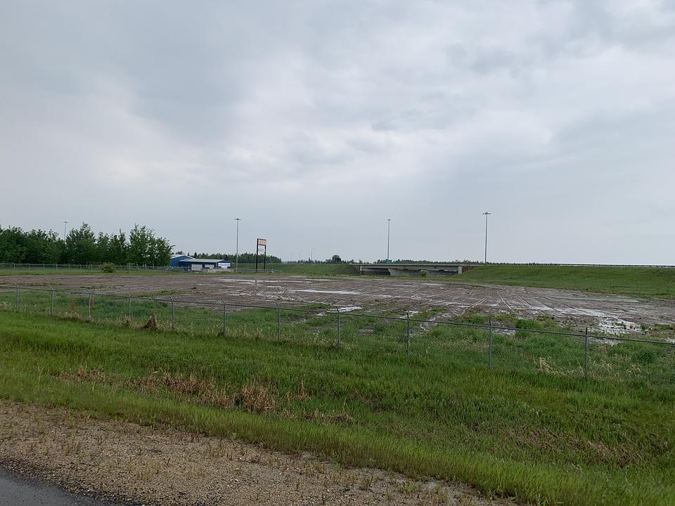 Land - 4827 47 Avenue, Entwistle, AB