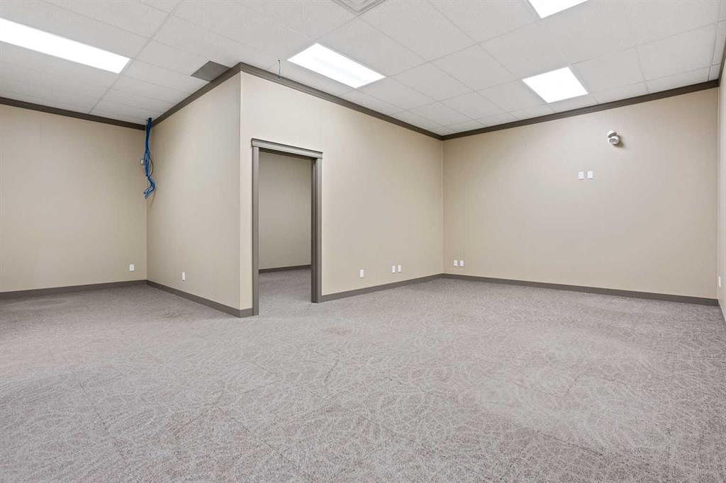Unit A - 5051 50 Street, Camrose, AB