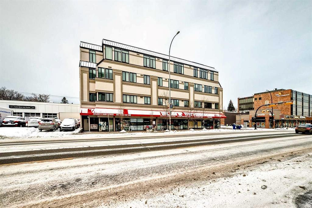 5,9,15 - 1015 Centre Street Northwest, Calgary, AB