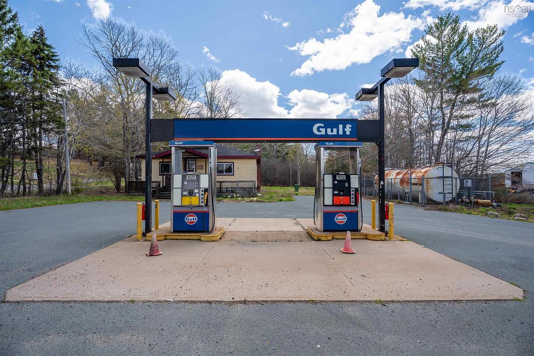 9645 Highway 8, Caledonia, NS