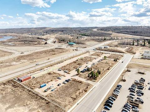9905 Penhorwood Street, Fort McMurray, AB
