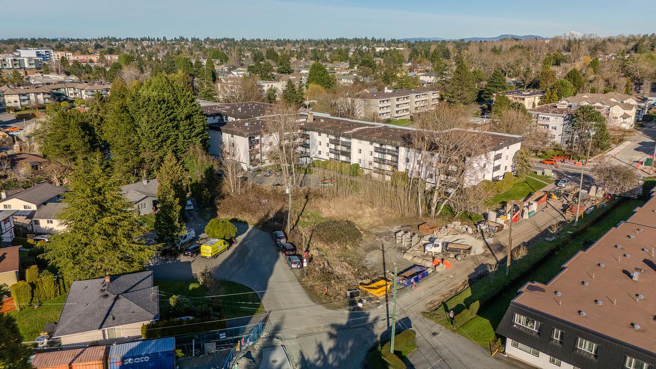 1544 Christmas Avenue, Victoria, BC
