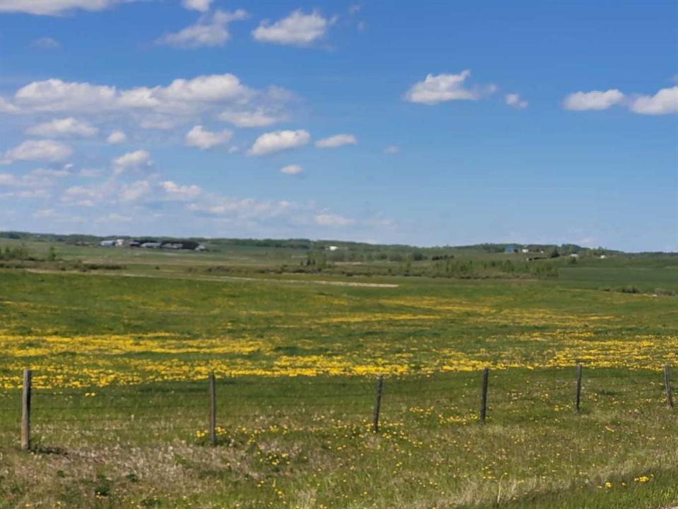 272065 Lochend Road, Rocky View County, AB