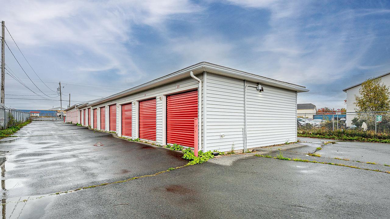 6 Mills Drive, Goodwood, NS