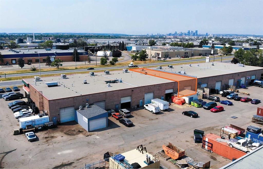 Unit 7 - 4041 74 Avenue Southeast, Calgary, AB