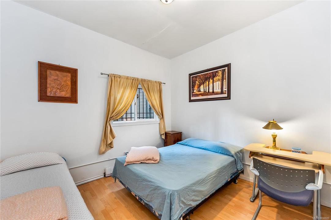 1608 Quadra Street, Victoria, BC