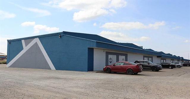 3608 14 Avenue North, Lethbridge, AB
