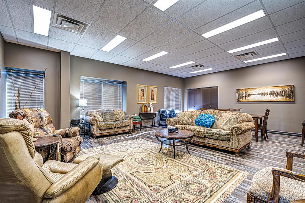2602 50 Avenue, Lloydminster, AB