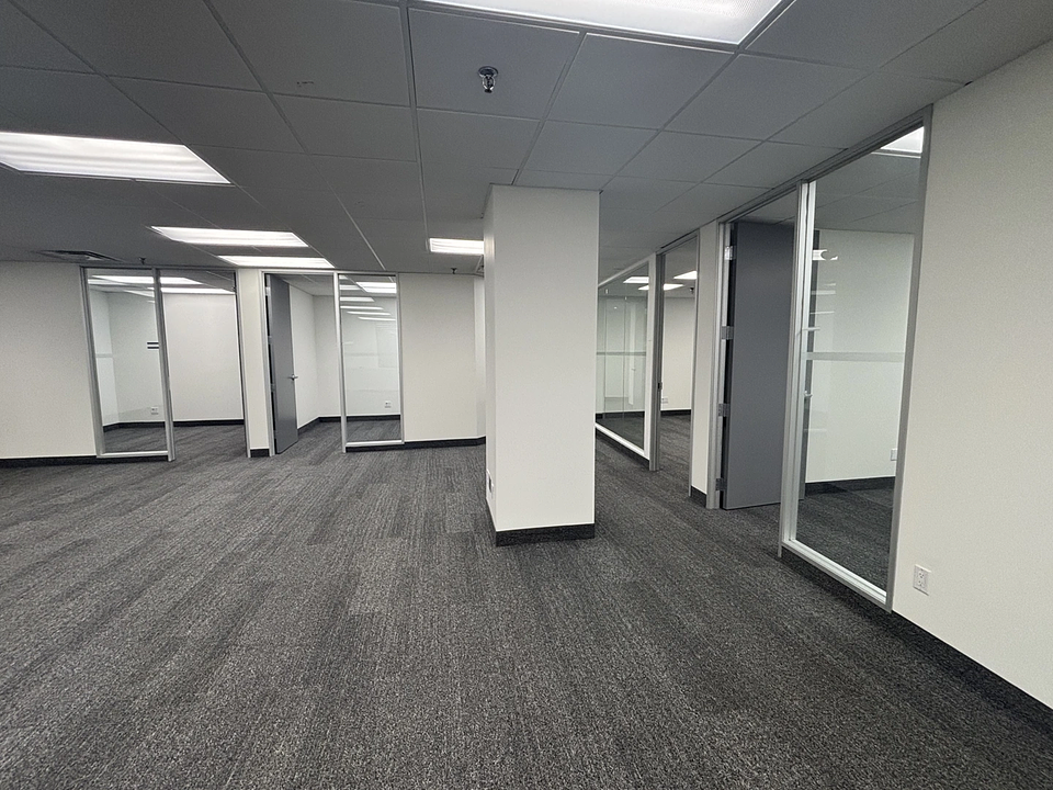 401 - 360 Bay Street, Toronto, ON