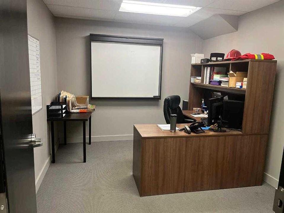 10 - 12221 44 Street Southeast, Calgary, AB