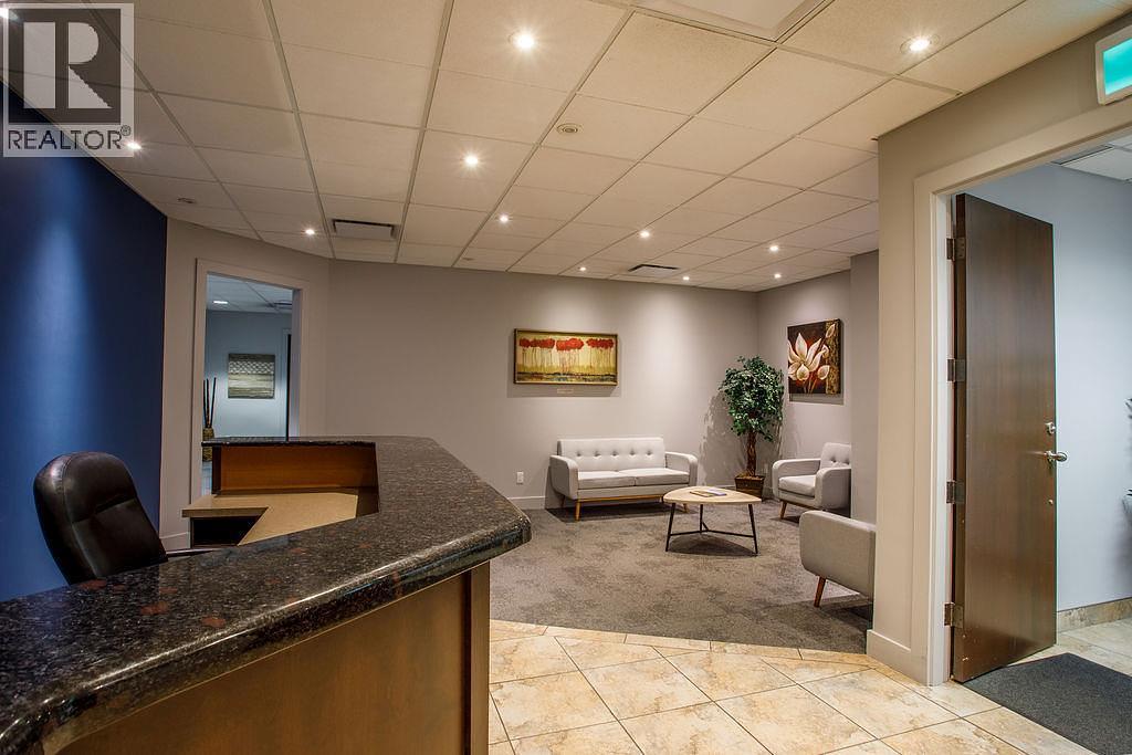 200 - 1455 Ellis Street, Kelowna, BC