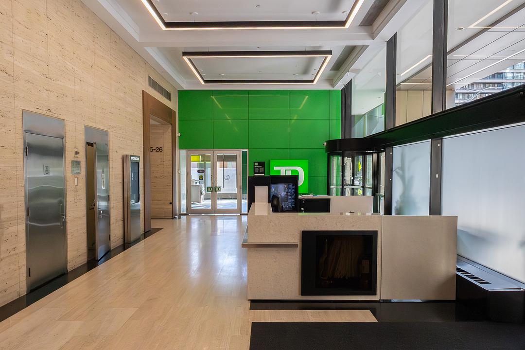 1100 - 180 Dundas Street West, Toronto, ON
