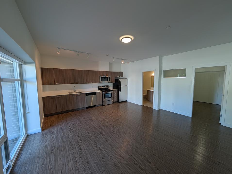 185 - 5738 175 Street, Surrey, BC
