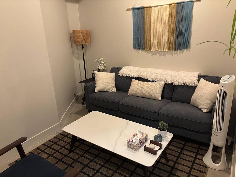 212 - 2190 Fir Street, Vancouver, BC