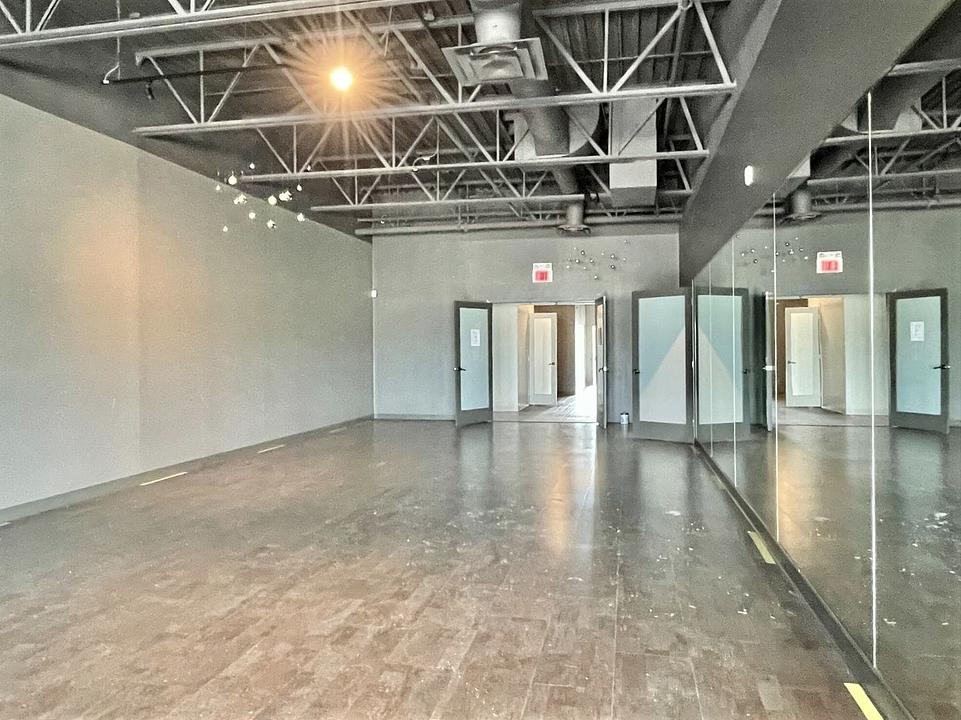 E20 - 6640 Roblin Boulevard, Winnipeg, MB