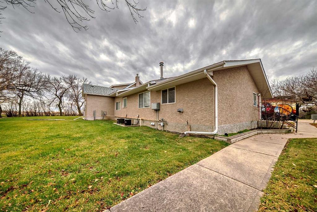 Township Road 240, Wheatland County, AB
