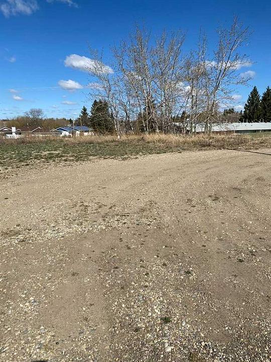 4816 Main Street, Alix, AB