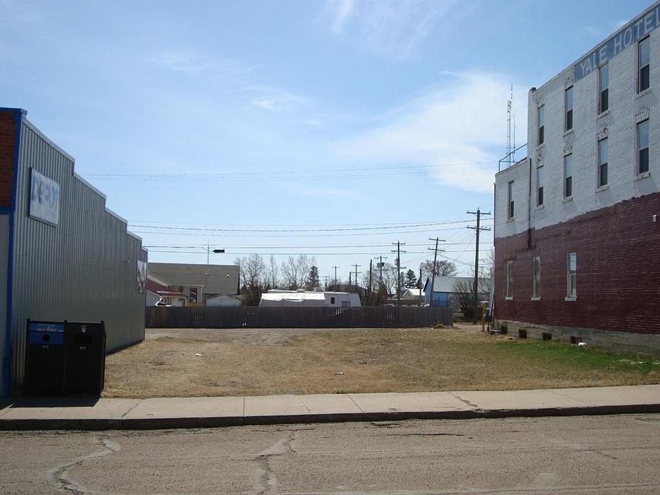 Main Street, Trochu, AB