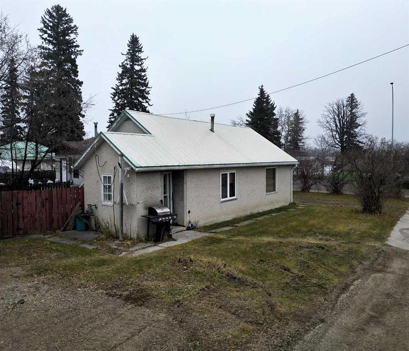 4622 4 Avenue, Edson, AB