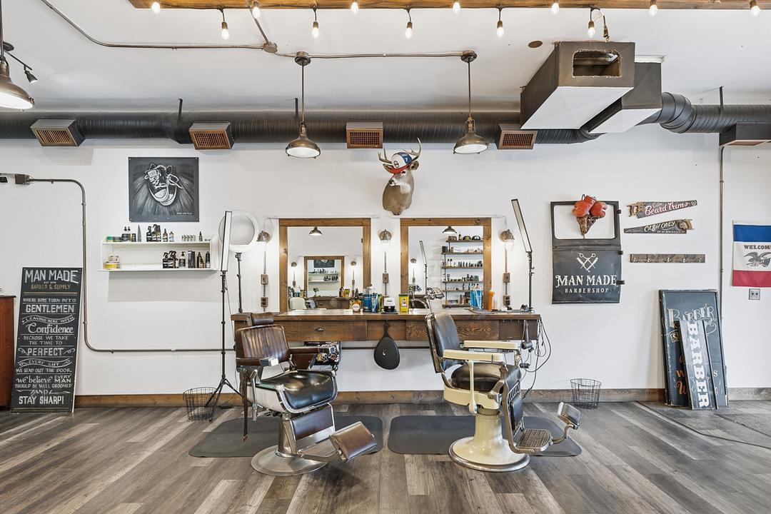 A - 1561 Pandosy Street, Kelowna, BC