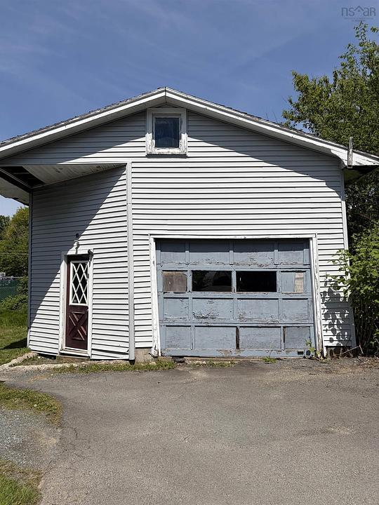 736 Nova Scotia 2, Elmsdale, NS
