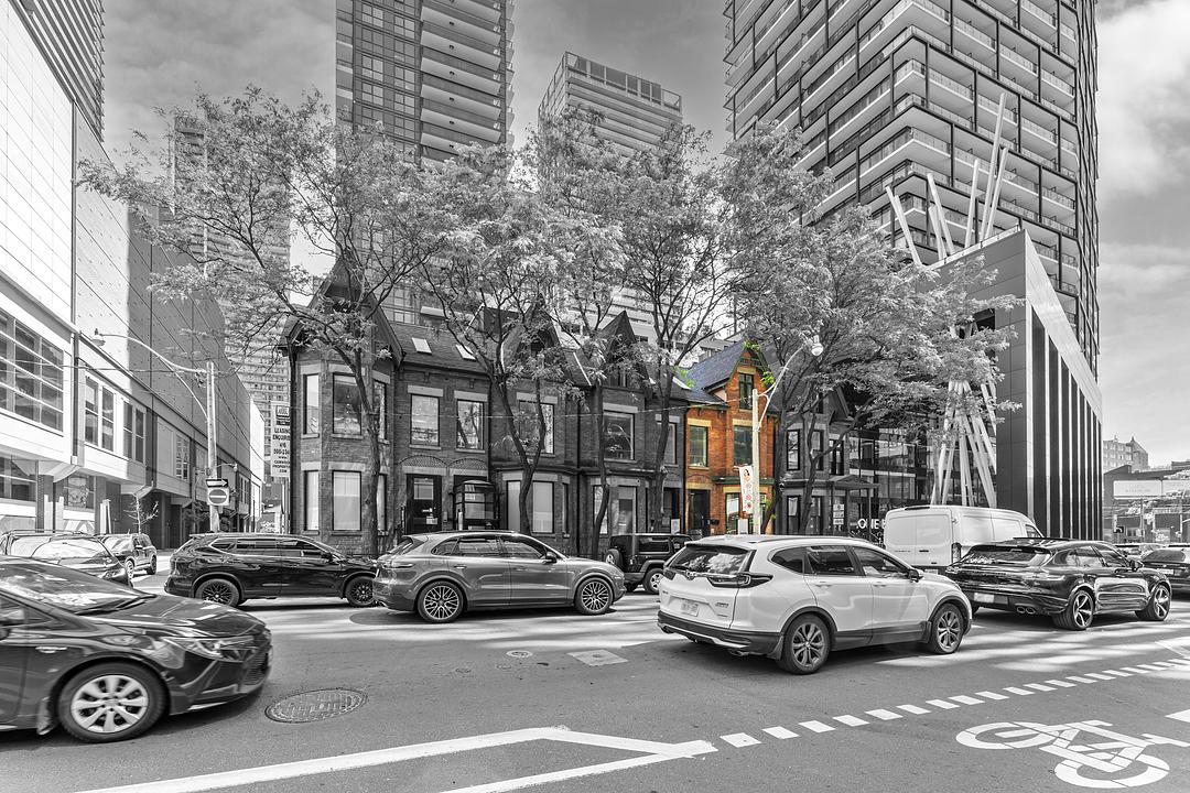 275 Richmond Street West, Toronto, ON