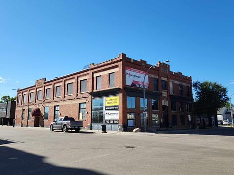 8020 105 Street Northwest, Edmonton, AB