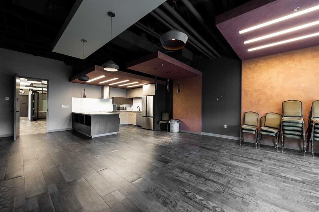 300 - 420 TaigaNova Crescent, Fort McMurray, AB