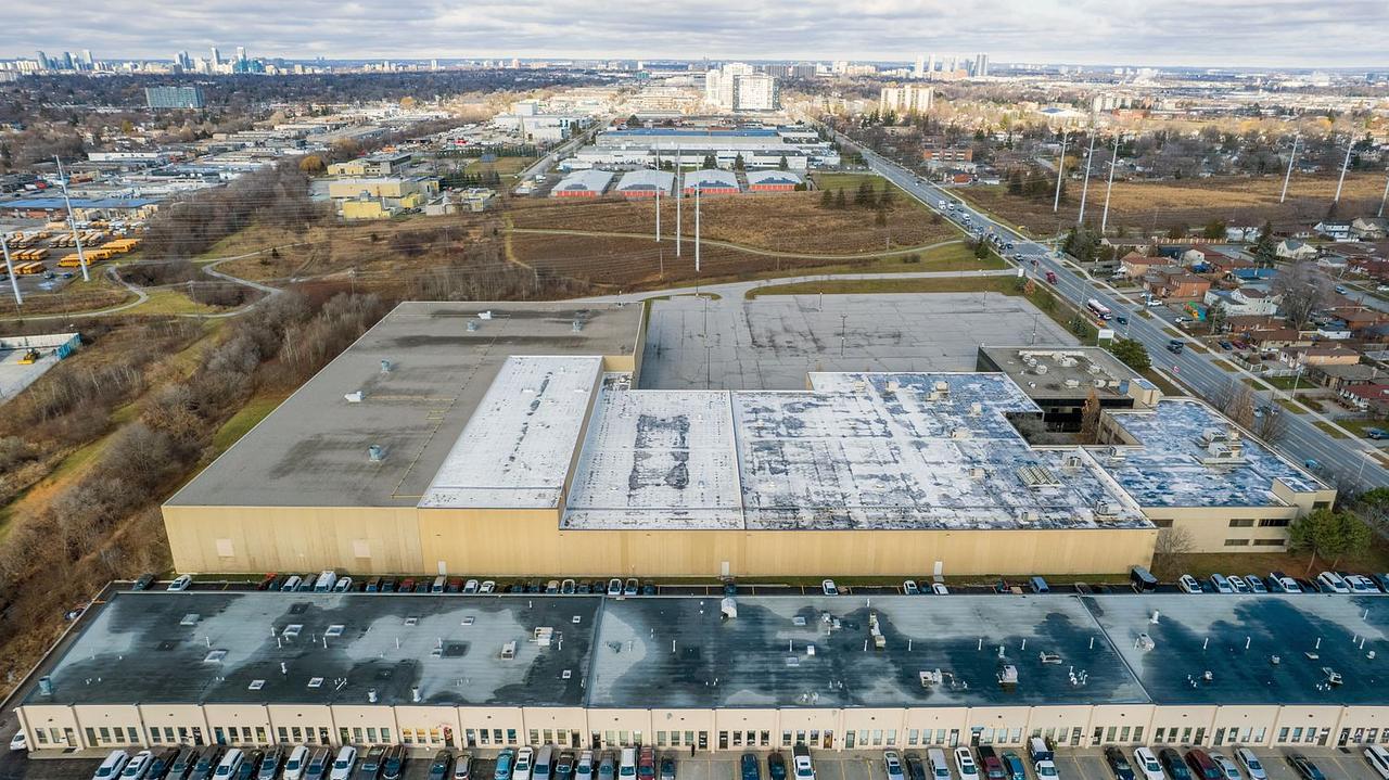 1 - 1120 Birchmount Road, Toronto, ON