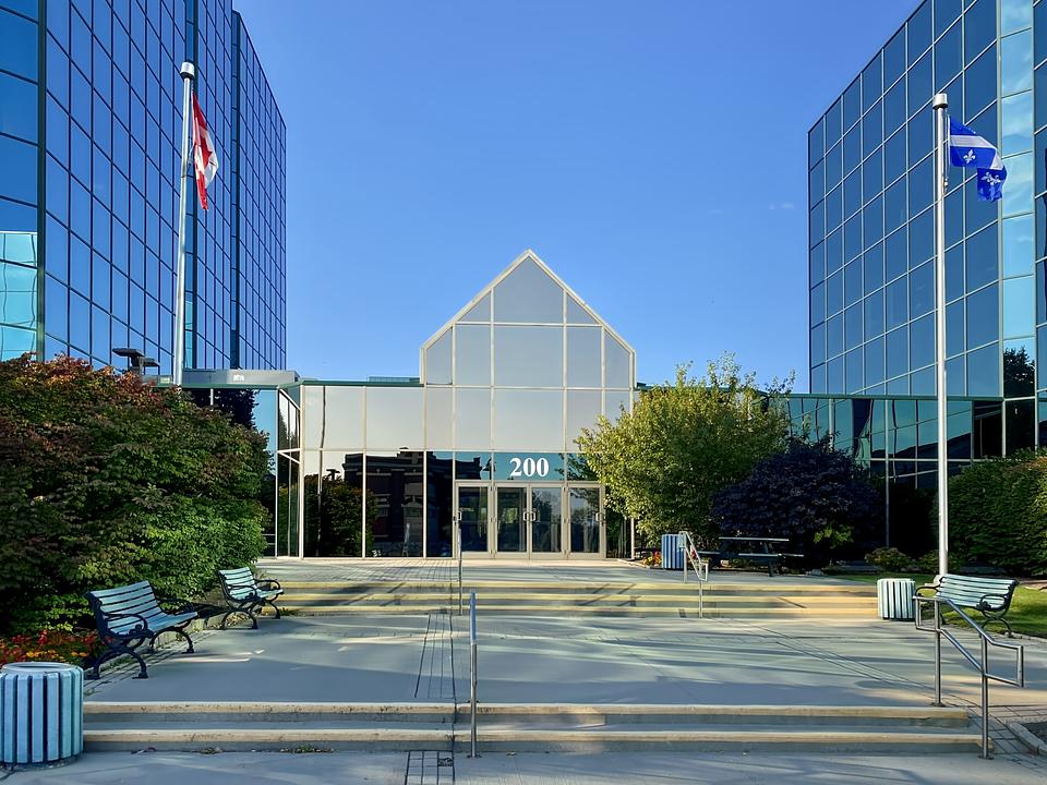 200 Rue Montcalm, Gatineau, QC